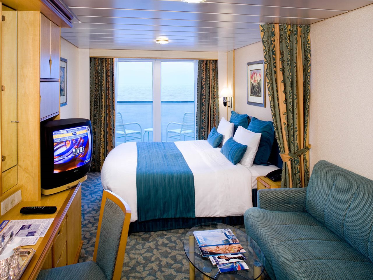 Explorer of the seas. Лайнер Mariner of the Seas. Navigator of the Seas каюты. Mariner of the Seas каюты. Лайнер Voyager of the Seas.